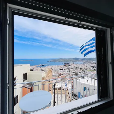 Aurora * Ano Syros